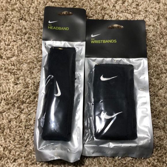 New Nike Headband and Wristbands. Color Navy Blue.